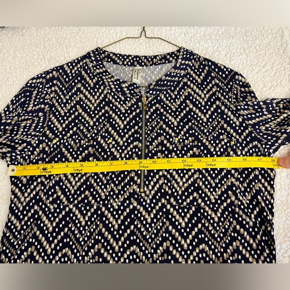 PerSeption Petite Navy Print Blouse, roll-tab sleeves, quarter zip, Women’s PS - Picture 7 of 7